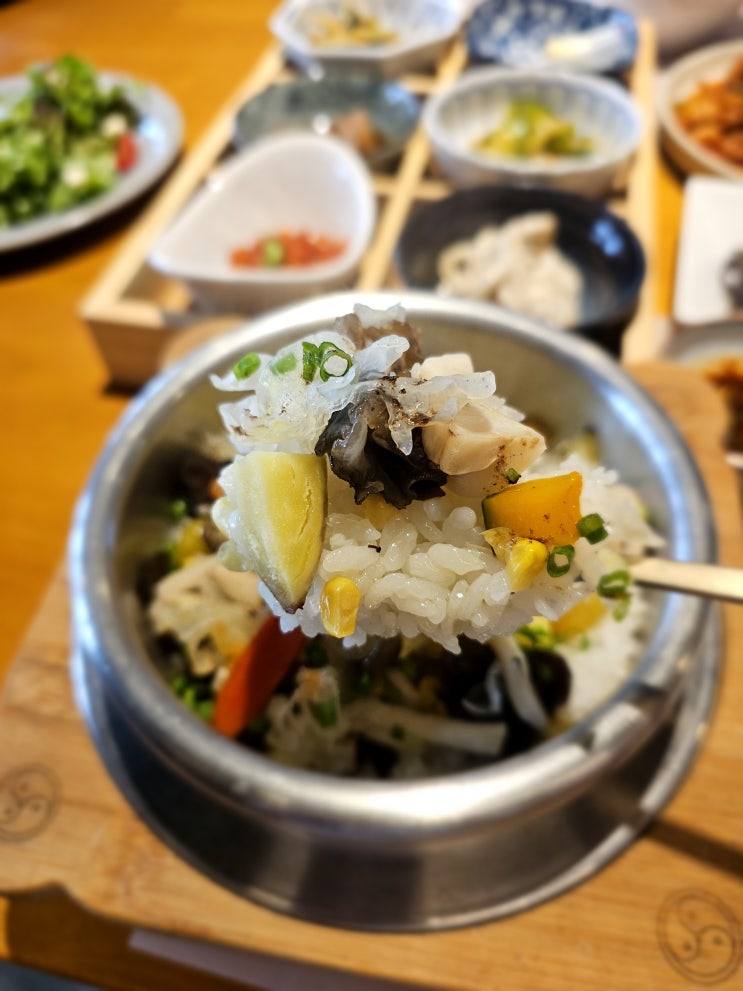  파주 운정카페거리맛집 솥밥이 맛있는 한정식 차반