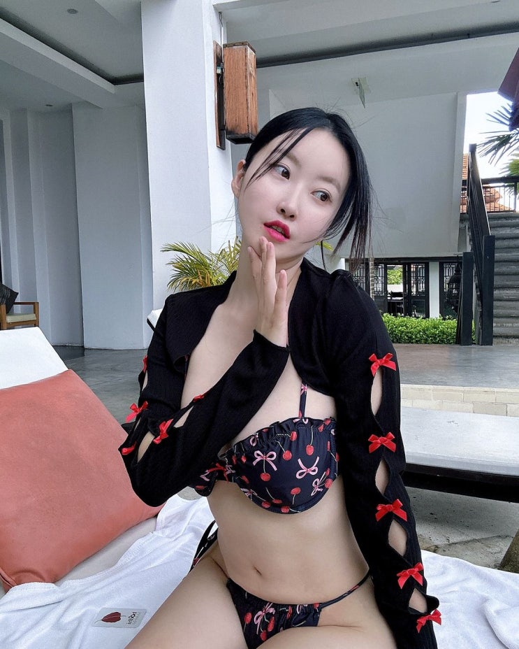  '나는 솔로' 20기 정숙, 비키니 자태에 팬들이 더 깜짝...영호는 "잘 어울려 자기"