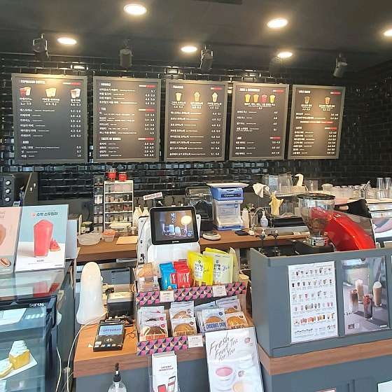 커피베이 제천왕암점 사진 4
