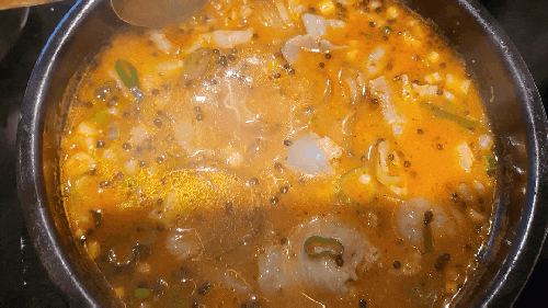  다대포 해수욕장 근처  돼지국밥 맛집 수백당 다대포점