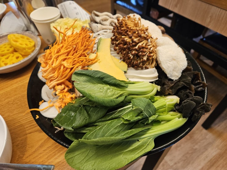  청계산 판교 근처 맛집 디안 만두전골 상황버섯샤브 메뉴 웨이팅 솔직 후기 모임 추천 식당
