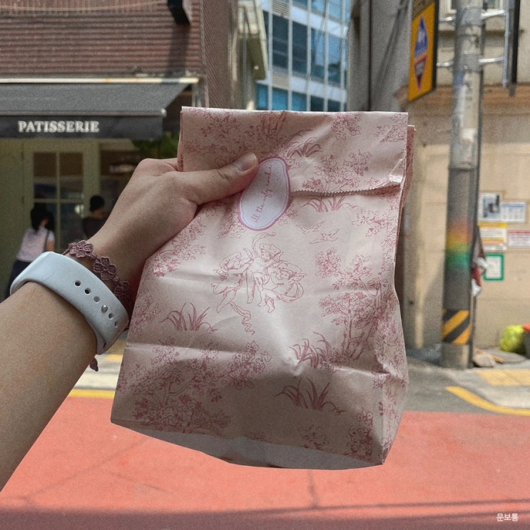  성수 두바이 초콜릿 맛집 올더어글리쿠키 사부아페어 쿠키샾 후기