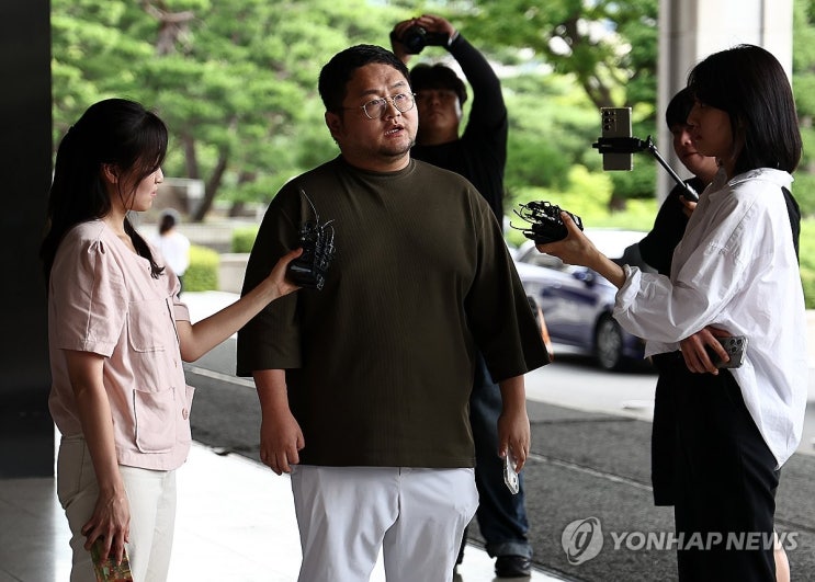 구제역·<b>전국진</b>·범죄연구소 등 고소, 유튜브 <b>쯔양 협박</b> 유튜버... 