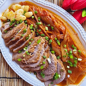 돼지고기 김치찜 만들기 사태찜 요리 만드는 법 묵은지김치찜 레시피