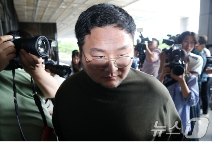 반응,전국진 <b>쯔양</b> 사과방송,<b>구제역</b> 검찰 출석 및 <b>재판</b>현황... 