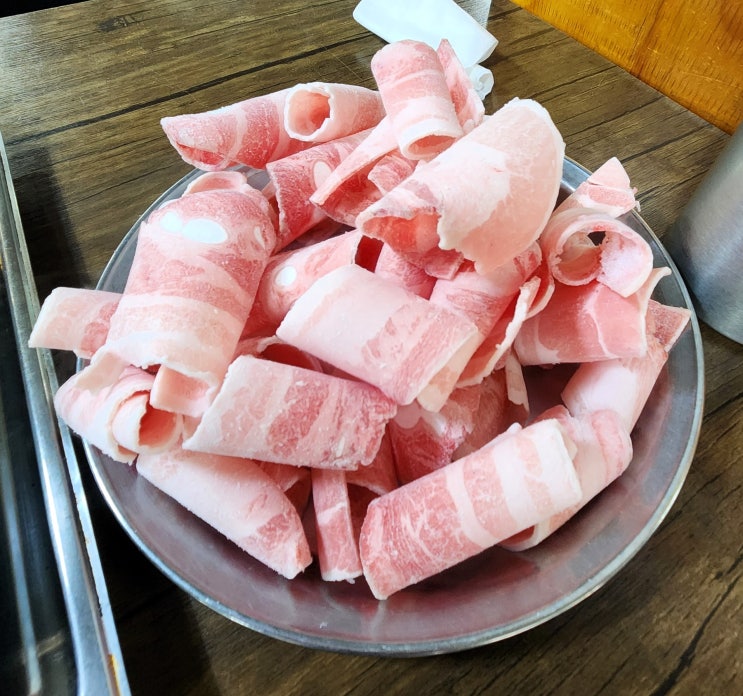  [강북구/수유역] 삼천포식당 - 수유 전통의 대패삼겹살 강자