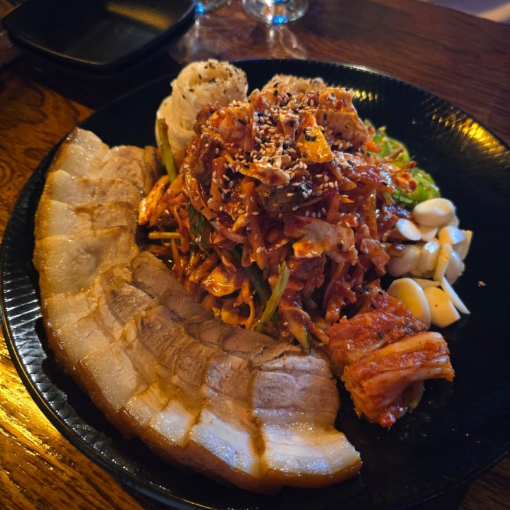  잠실역맛집 추천 대양회관&꼭그닭 잠실점 골뱅이보쌈 후기