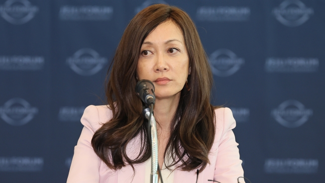 [첩보계 동향] CIA 출신 대북<b>전문가</b> 한국계 수미 <b>테리</b>, 명품백... 