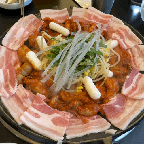 [신논현역 강남맛집] 크림막걸리가 맛있는 쭈꾸미 맛집 '오쭈 강남점'
