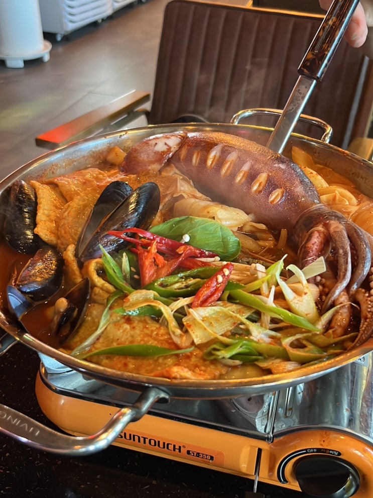  서울 구디맛집 대형 스크린과 넓은 단체석으로 회식하기 좋은 구디루프탑술집 369클라쓰