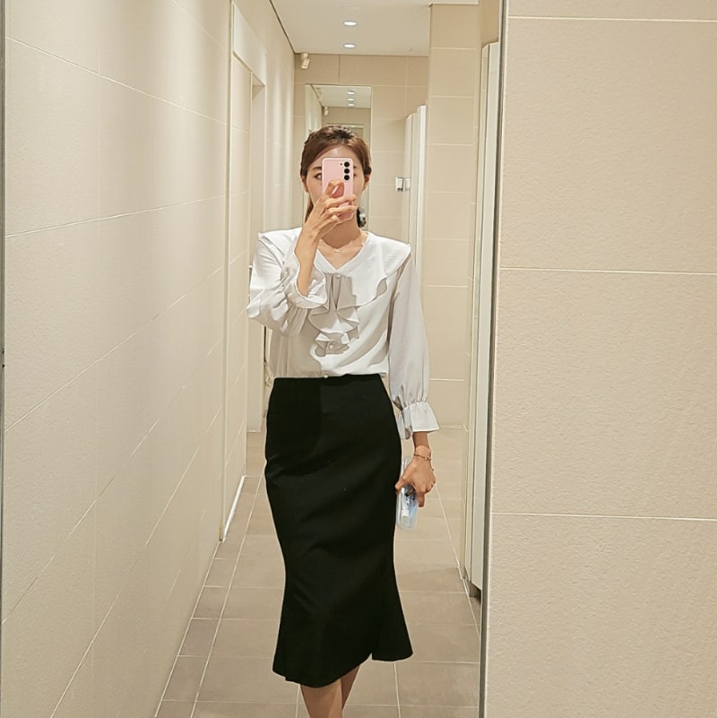 여자여름출근룩, 파슨스블라우스, 여자모나미룩