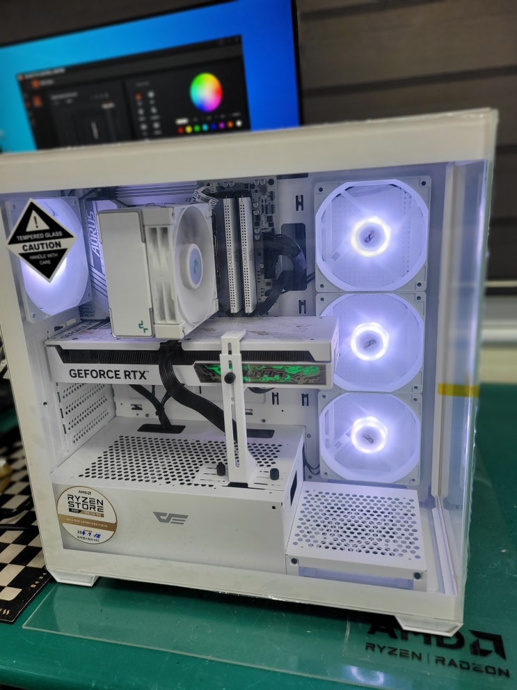  구미컴퓨터 화이트 감성의 라이젠5 7500F 와 RTX4060Ti