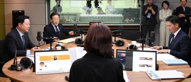 <b>김두관</b> "사법리스크 때문에 한 번 더 하나" vs 이재명 "대표가... 