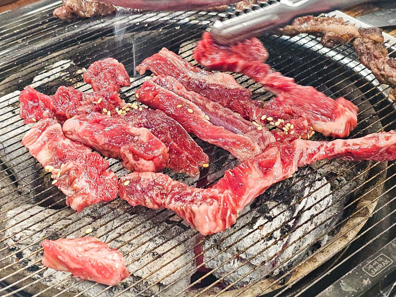 충주 연수동 이 가격에 소고기? 가족 외식으로 딱이었던 소소한숯불갈비 소갈비살