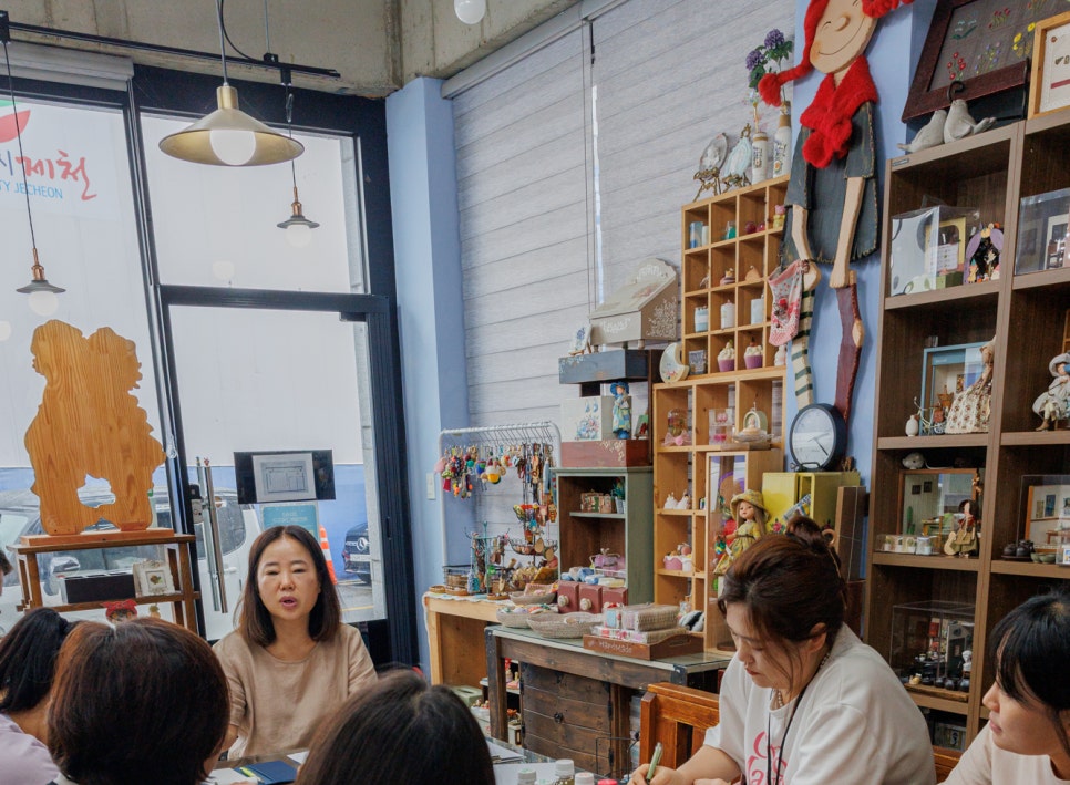 홍톨문화원 사진 5