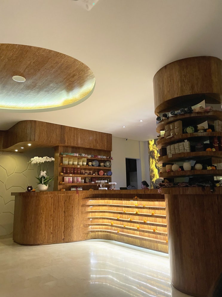  발리 쿠타 마사지 선다리 데이 스파 'Sundari Day Spa'