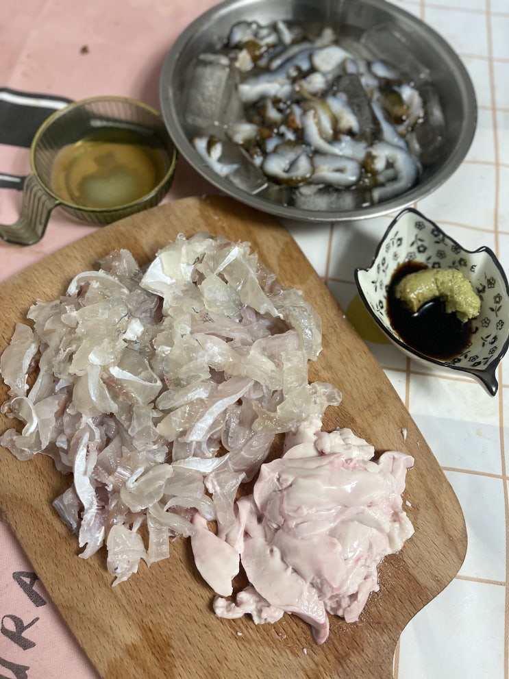  집에서 혼술 혼자 고급 지게~ 오늘은 쥐치회 와 해삼 쥐치 간
