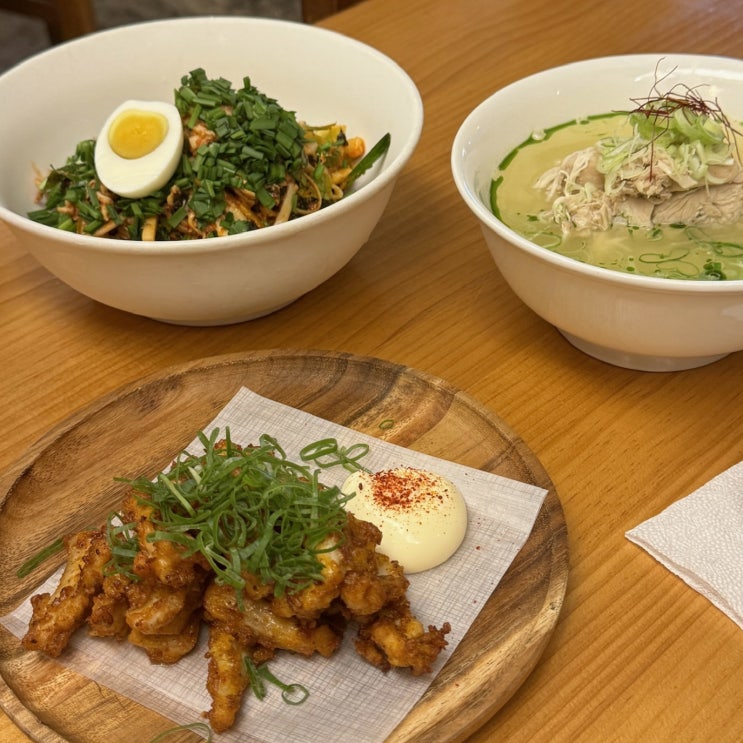  울산 태화동 국가정원 맛집 이북식 닭곰탕과 연골튀김을 맛볼수있는 호계루