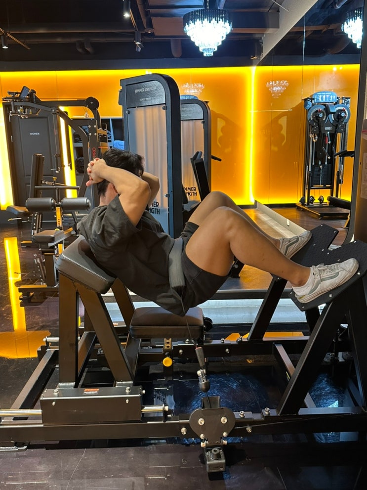  마곡pt 힙쓰러스트 머신 사용법 남녀 모델과 함께!