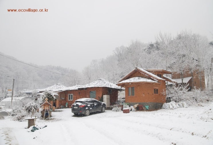  신비한 효능의 황토(黃土), 왜 흙집이어야 하는가?
