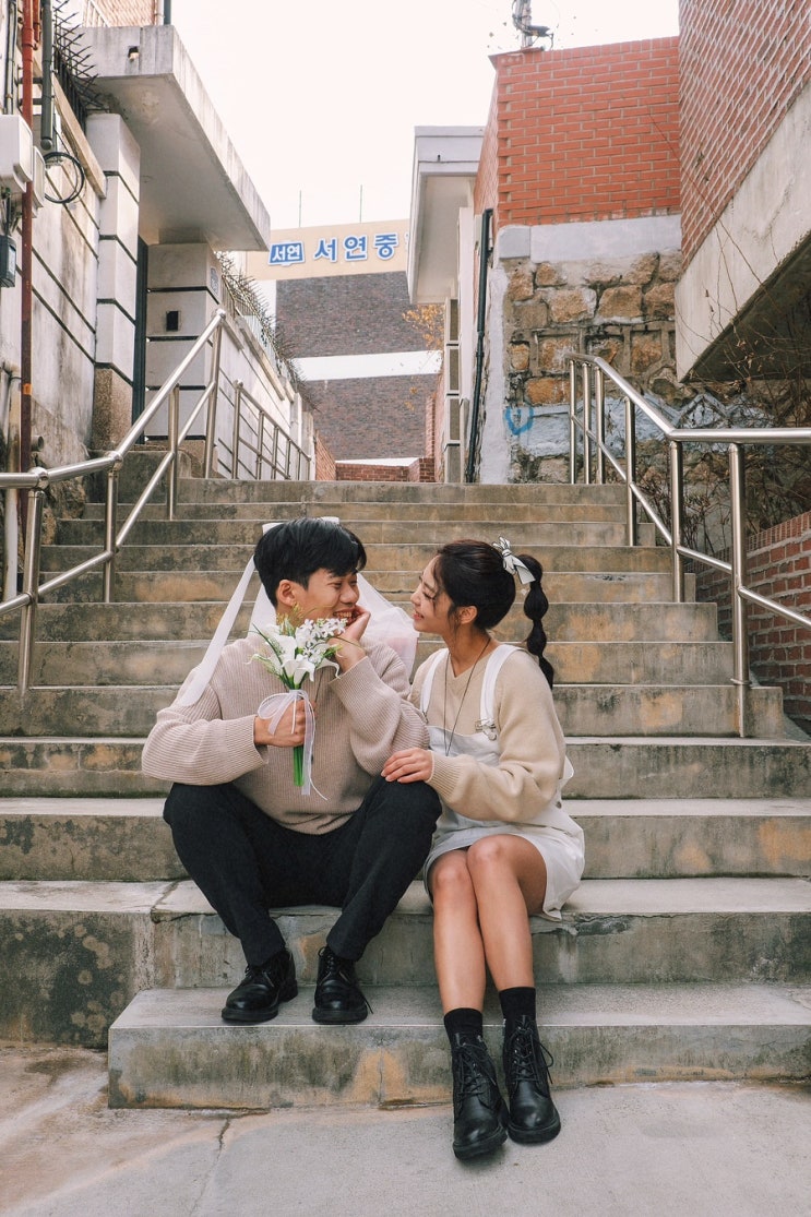  스냅촬영 어디까지해봤니 4탄_연희동 골목 캐쥬얼 웨딩스냅