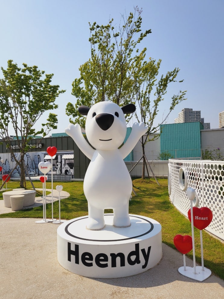  [흰디하우스] 다산 현대프리미엄아울렛 반려견놀이터 Heendy House, 개모차 대여방법
