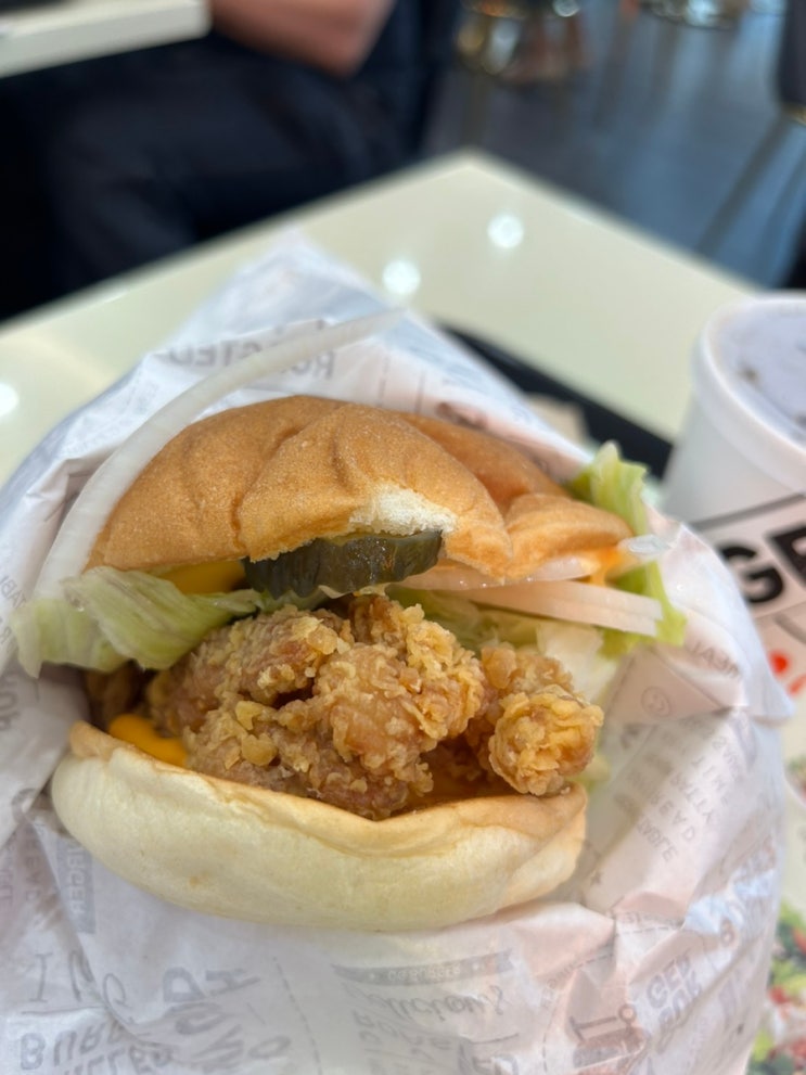  울산 시청 점심 가성비 맛집 오지버거 콤보 5900원