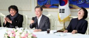” 대통령 <b>탄핵 청문회</b> 도중 의원 폭행”