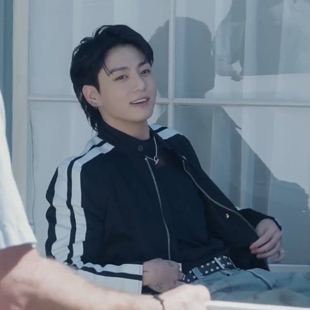 News image: Jungkook on the UK Charts this week