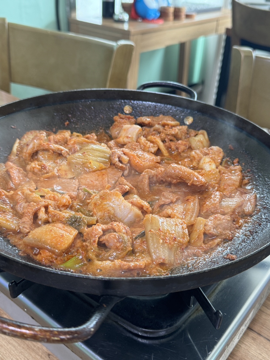 강변식당 사진 2