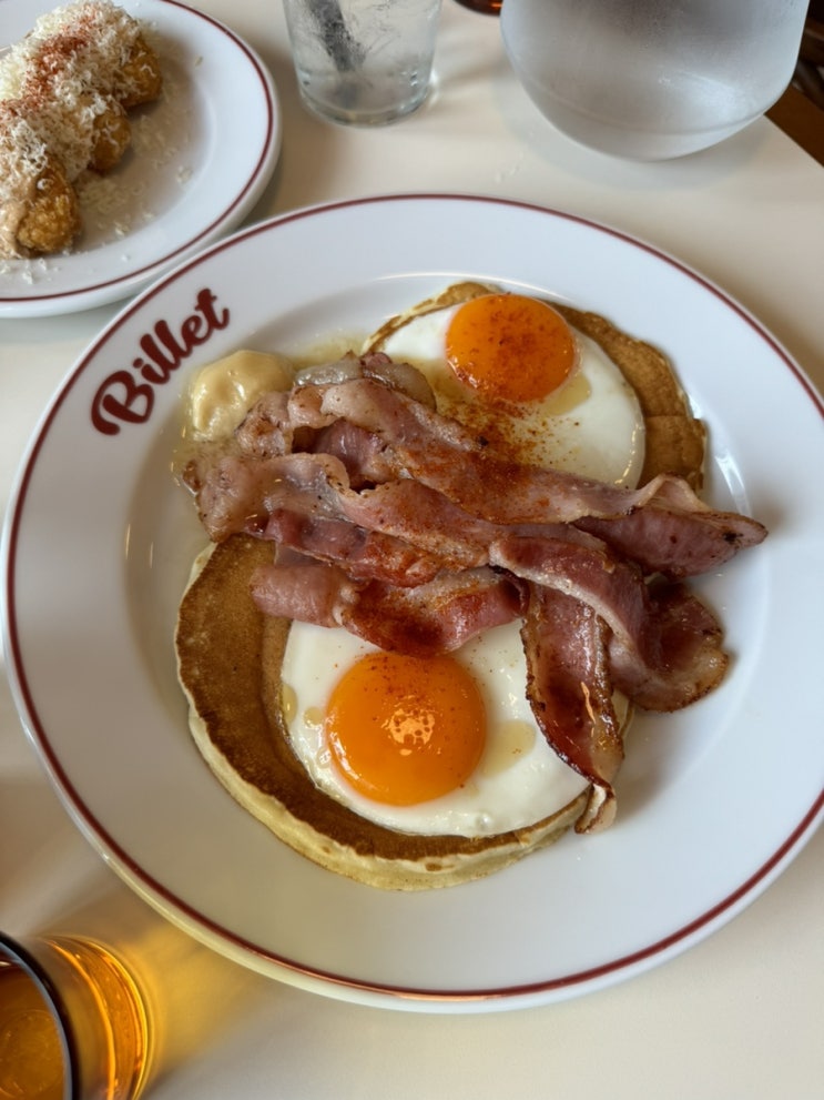  [서울/망원] 팬케이크 맛집, 망원동 브런치 카페 ‘빌렛’
