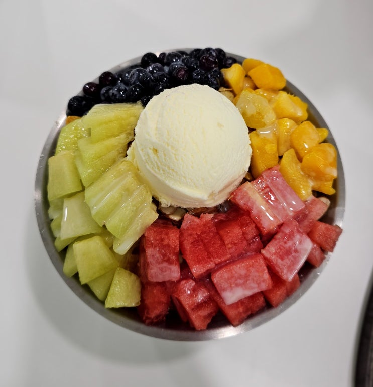  와동동 빙수맛집 과일 토핑이 신선한 하이빙수 파주운정점