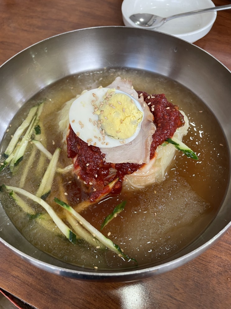  삼산면옥: 현지인들만 찾는 부산역 밀면맛집