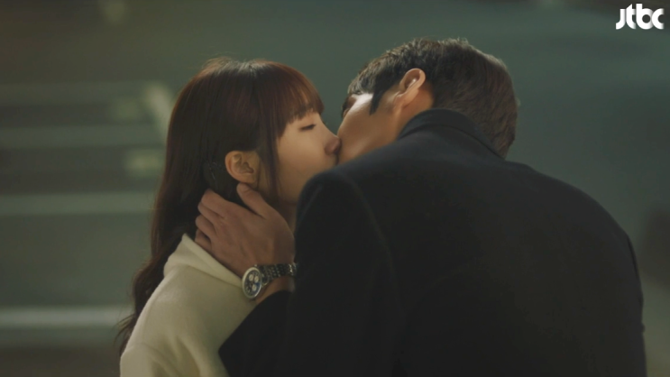 [<b>낮과</b> 밤이 다른 그녀] 최진혁&<b>정은지</b> 12회에서야 키스! 그래서... 