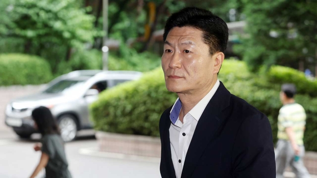 '이태원 참사' <b>이임재</b> 전 <b>용산서장</b>, 1심서 징역 7년 구형(2024)