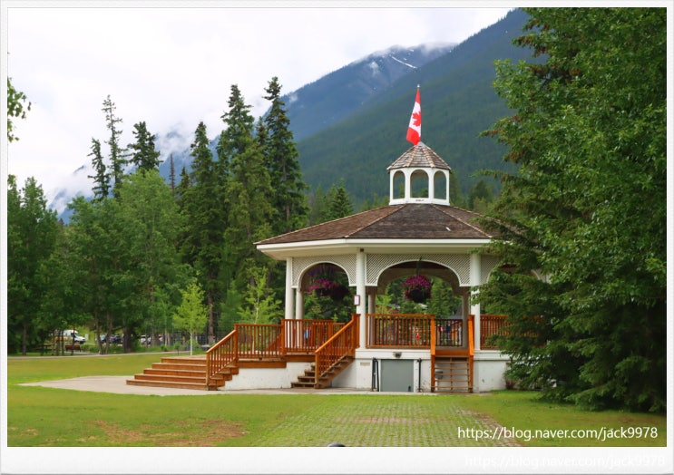  Banff 시내 투어, 곤돌라를 가기 전에 도심 투어
