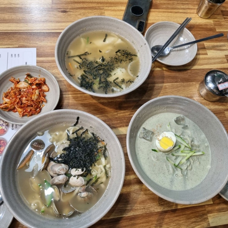  MBC생방송오늘N <분식왕> 방학손칼국수: 방학역에서 만나는 최고의 칼국수 명소