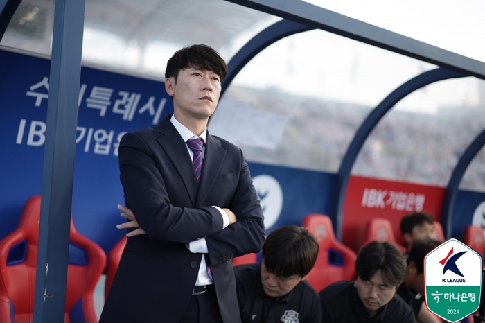 '잘해도 걱정' <b>수원 FC 김은중 감독</b>의 깊어지는 고민