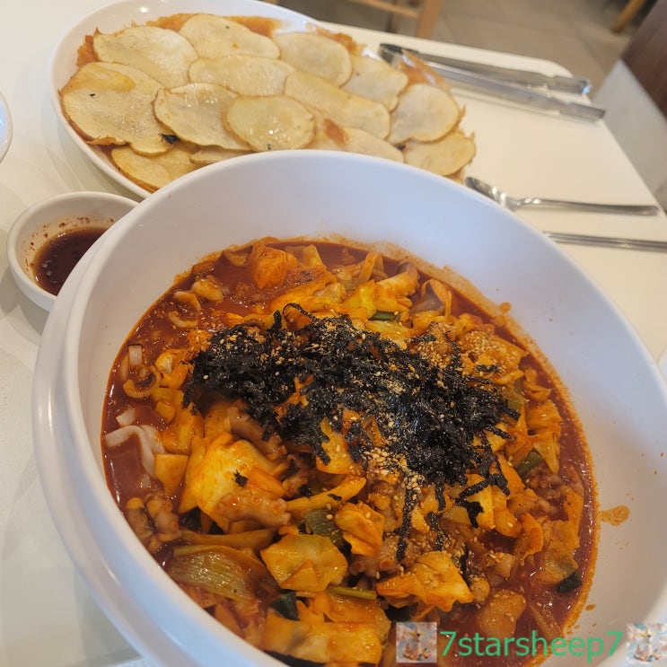  [경주 황리단길 밥집] 경주 와서 한식이 끌린다면! 신라제면!