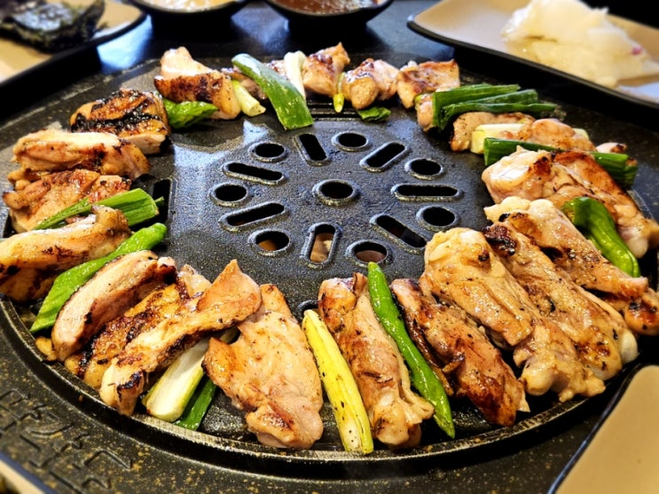  부평역 숯불구이 닭갈비 고기 맛집 팔각도 메뉴 주차