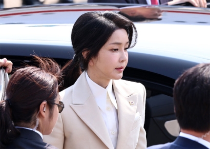 검찰, 총장 패싱하고 <b>김건희</b> 비공개 조사