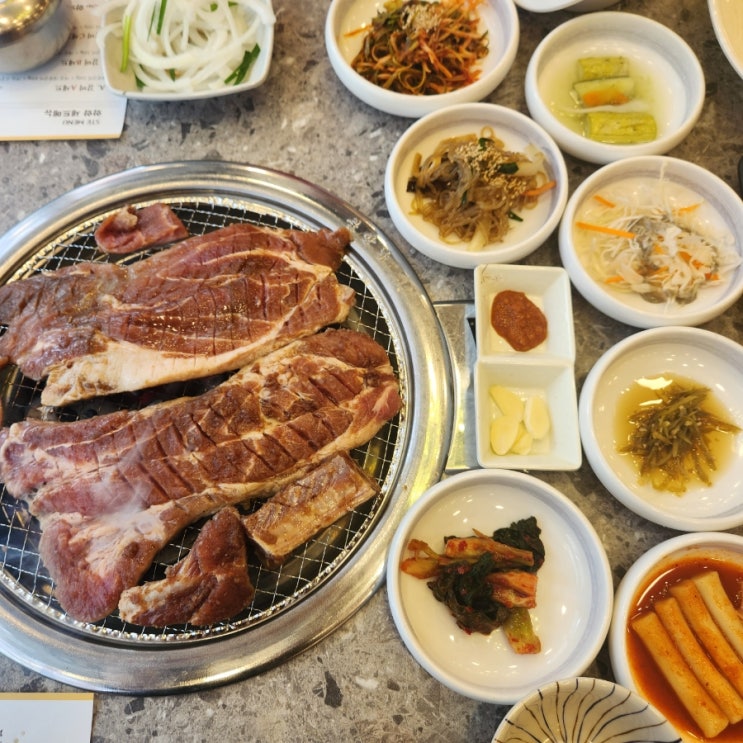  [부천 맛집] 부천시청 오정동 맛집 육즙 가득한 돼지갈비 화화돼지왕갈비
