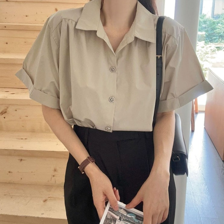  [여름 필수템] 문에이블 코튼 레이온 카라 셔츠 블라우스 리뷰 - 시원하고 세련된 오피스룩의 완성