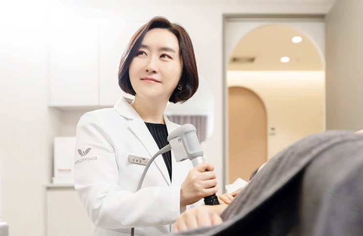  연령별 턱선리프팅 종류 및 특징 반포동 피부과 리프팅 전문 대표원장의 이거 어때