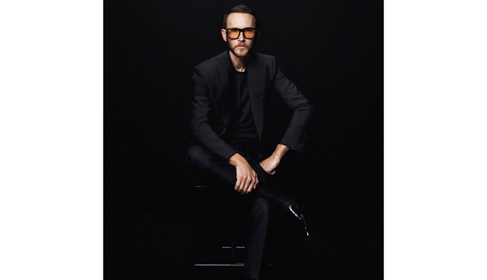  톰 포드(TOM FORD), 크리에이티브 디렉터 피터 호킹스(Peter Hawkings) 퇴사 발표