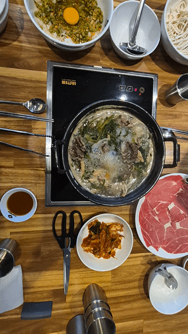  [등촌샤브칼국수]언제 어디서 먹어도 늘 맛있는 샤브샤브 칼국수와 볶음밥
