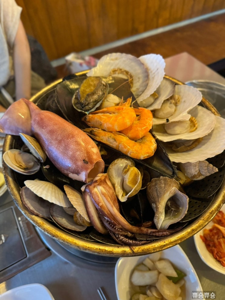  을지로 횟집 조개찜 모임장소로 좋은 명동횟집
