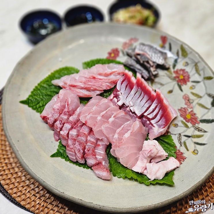  여름 제철 해산물 민어회 먹는법 여름 별미 민어요리