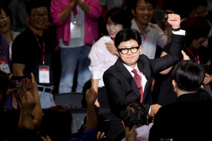 [속보] <b>국민의힘</b> 새 대표에 한동훈, 청년<b>최고위원</b>에 진종오 <b>선출</b>... 