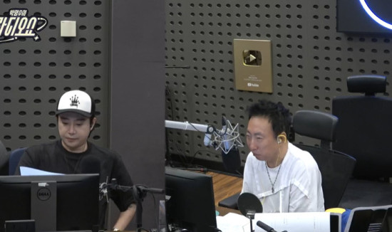 <b>박명수</b> 어린이 행사 실언 '아이들 깔고 앉아주세요 했다가... 